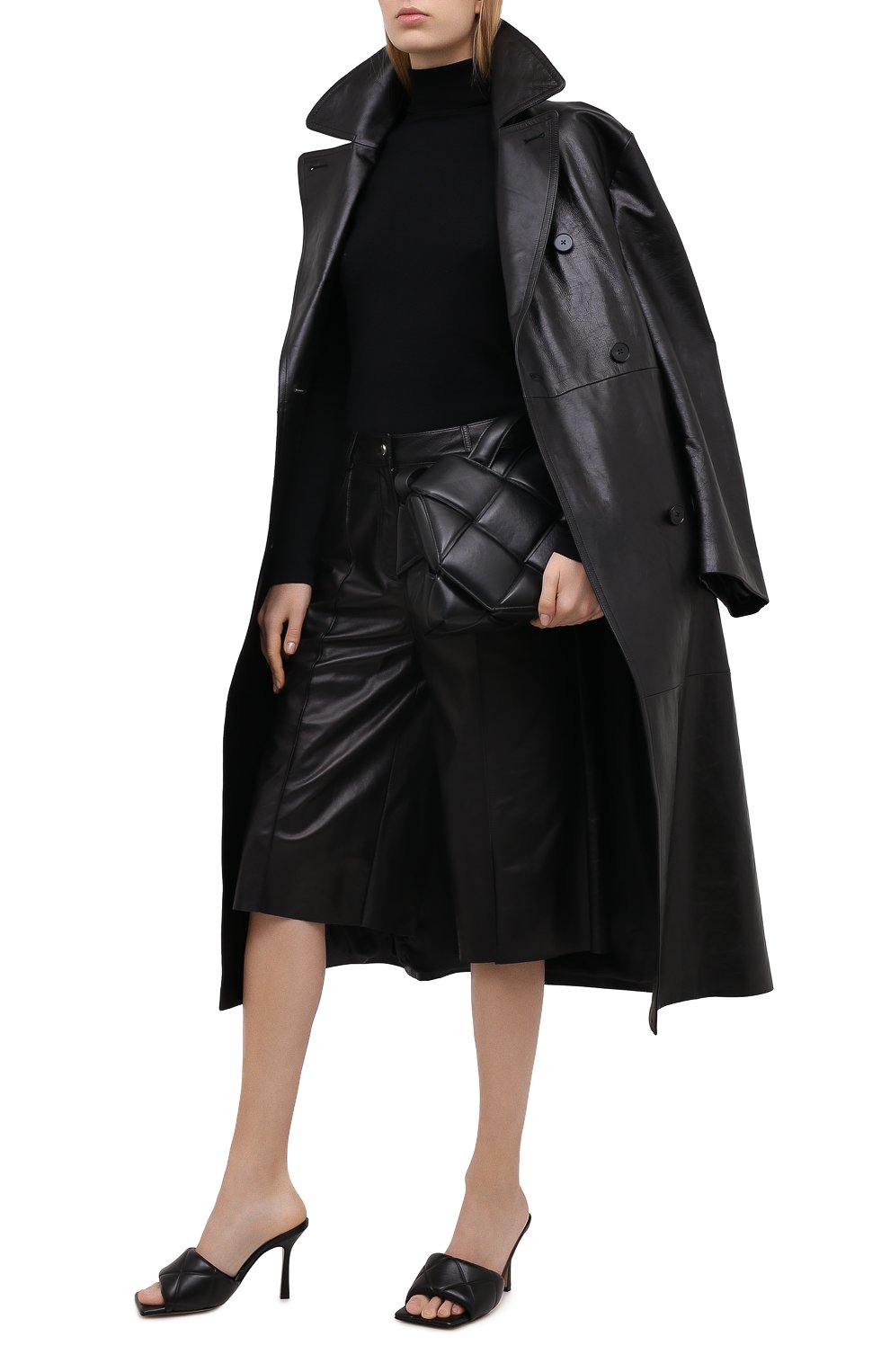 Кожаные мюли bv rubber lido BOTTEGA VENETA черного цвета по цене 66550 руб., арт. 639943/VBP30, фото 2 Кожаные мюли bv rubber lido BOTTEGA VENETA, арт. 639943/VBP30, фото 2