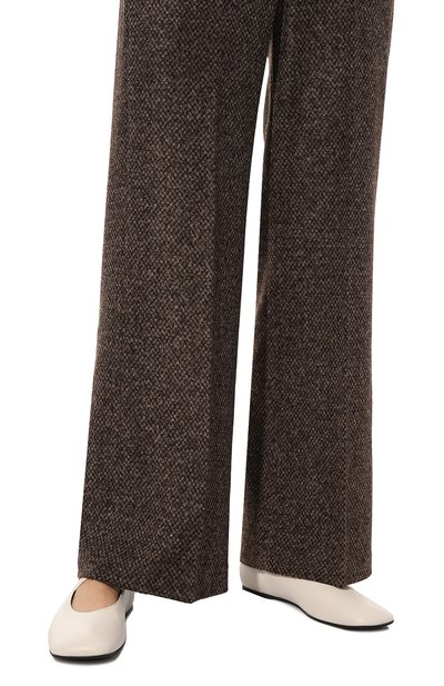 Кожаные балетки maria ERIKA CAVALLINI кремового цвета по цене 46950 руб., арт. P4WY03, фото 3 Кожаные балетки maria ERIKA CAVALLINI, арт. P4WY03, фото 3