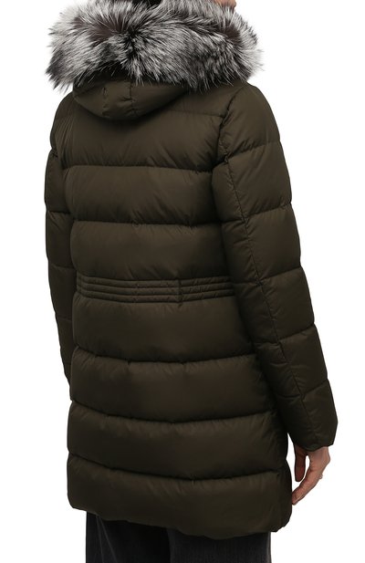 Пуховик aphroti MONCLER хаки цвета по цене 242500 руб., арт. G2-093-1B510-02-C0059, фото 4 Пуховик aphroti MONCLER, арт. G2-093-1B510-02-C0059, фото 4