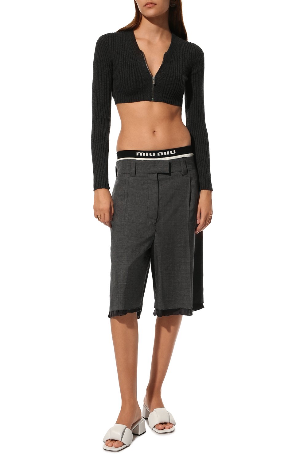 Шерстяные шорты MIU MIU темно-серого цвета по цене 110000 руб., арт. MP1570-10DI-F0480, фото 2 Шерстяные шорты MIU MIU, арт. MP1570-10DI-F0480, фото 2