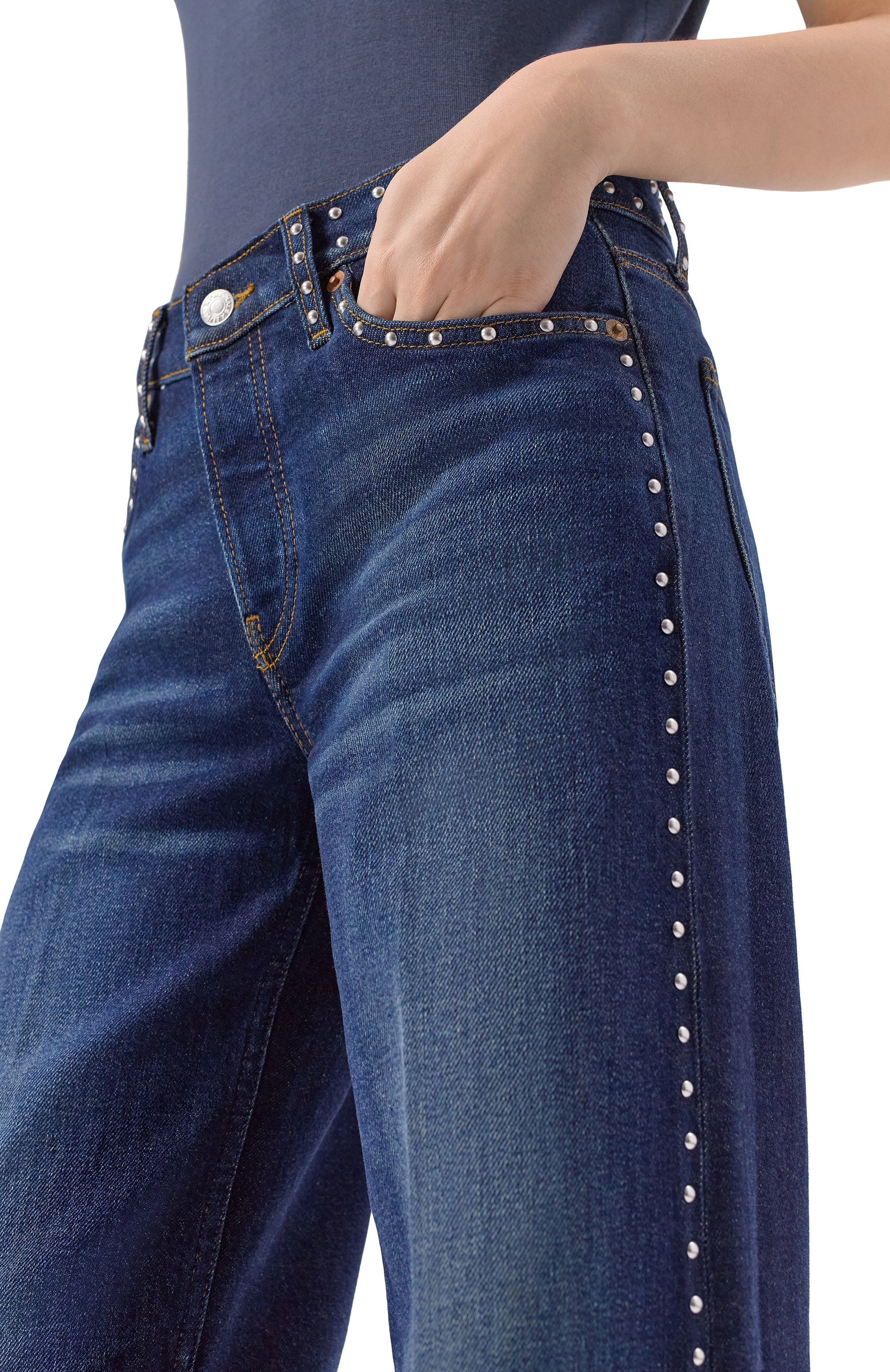 Джинсы 70s RE/DONE синего цвета по цене 69300 руб., арт. 190-03WSTMRWL, фото 5 Джинсы 70s RE/DONE, арт. 190-03WSTMRWL, фото 5