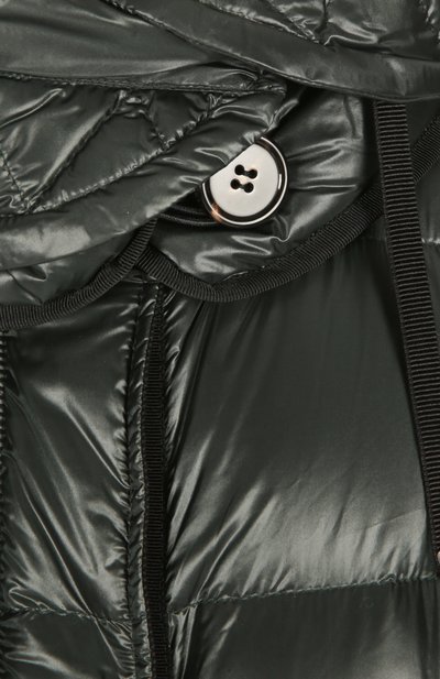 Жилет с капюшоном MONCLER темно-зеленого цвета по цене 77300 руб., арт. A2-093-48300-49-53052, фото 3 Жилет с капюшоном MONCLER, арт. A2-093-48300-49-53052, фото 3