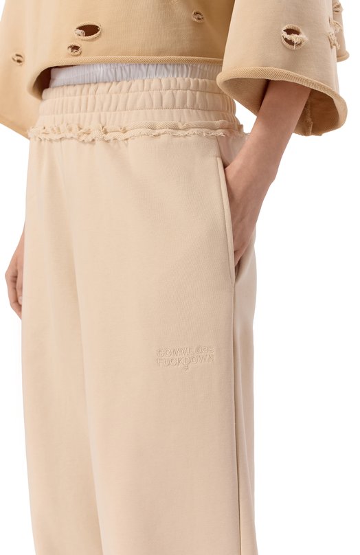 Хлопковые брюки Comme des Fuckdown CFABW01591 Бежевый  CFABW01591 Фото 5