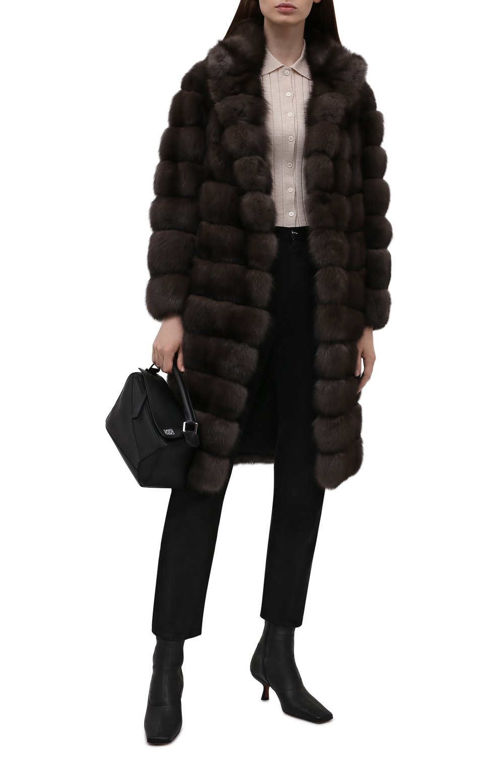 Шуба из меха соболя FABIO GAVAZZI темно-серого цвета по цене 2310000 руб., арт. FG0947FD0RL, фото 2 Шуба из меха соболя FABIO GAVAZZI, арт. FG0947FD0RL, фото 2