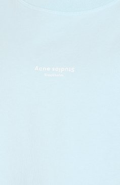 Женская хлопковая футболка ACNE STUDIOS голубого цвета, арт. AL0135 | Фото 5 (Длина (для топов): Стандартные; Материал внешний: Хлопок; Рукава: Короткие; Стили: Кэжуэл, Минимализм; Принт: Без принта; Женское Кросс-КТ: Футболка-одежда; Драгоценные камни: Проставлено; Материал сплава: Проставлено)