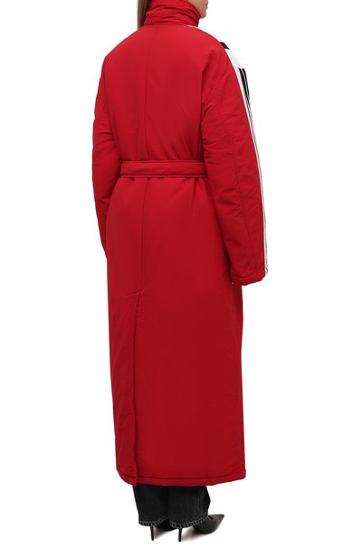 Утепленное пальто BALENCIAGA красного цвета по цене 242500 руб., арт. 675469/TK048, фото 4 Утепленное пальто BALENCIAGA, арт. 675469/TK048, фото 4