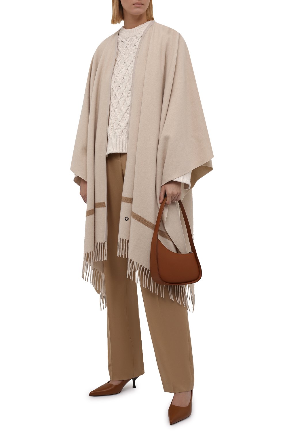 Кашемировая накидка LORO PIANA светло-бежевого цвета по цене 379000 руб., арт. FAG3855, фото 2 Кашемировая накидка LORO PIANA, арт. FAG3855, фото 2
