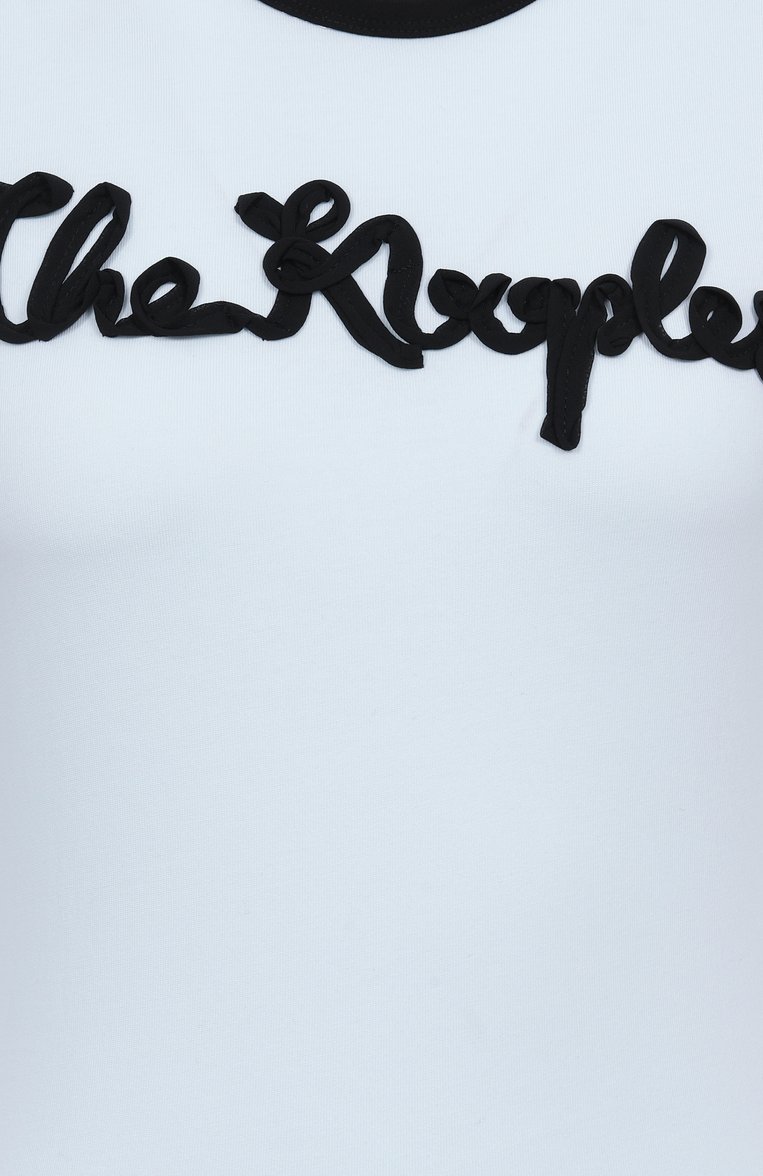 Женская хлопковая футболка THE KOOPLES голубого цвета, арт. FTSC30012K | Фото 6 (Рукава: Короткие; Автоматизация ТО: Проставлено; Материал внешний: Хлопок; Длина (для топов): Стандартные; Автоматизация состава: Проставлено; Детали: Декор; Принт: Без принта; Стили: Кэжуэл; Женское Кросс-КТ: Футболка-одежда)