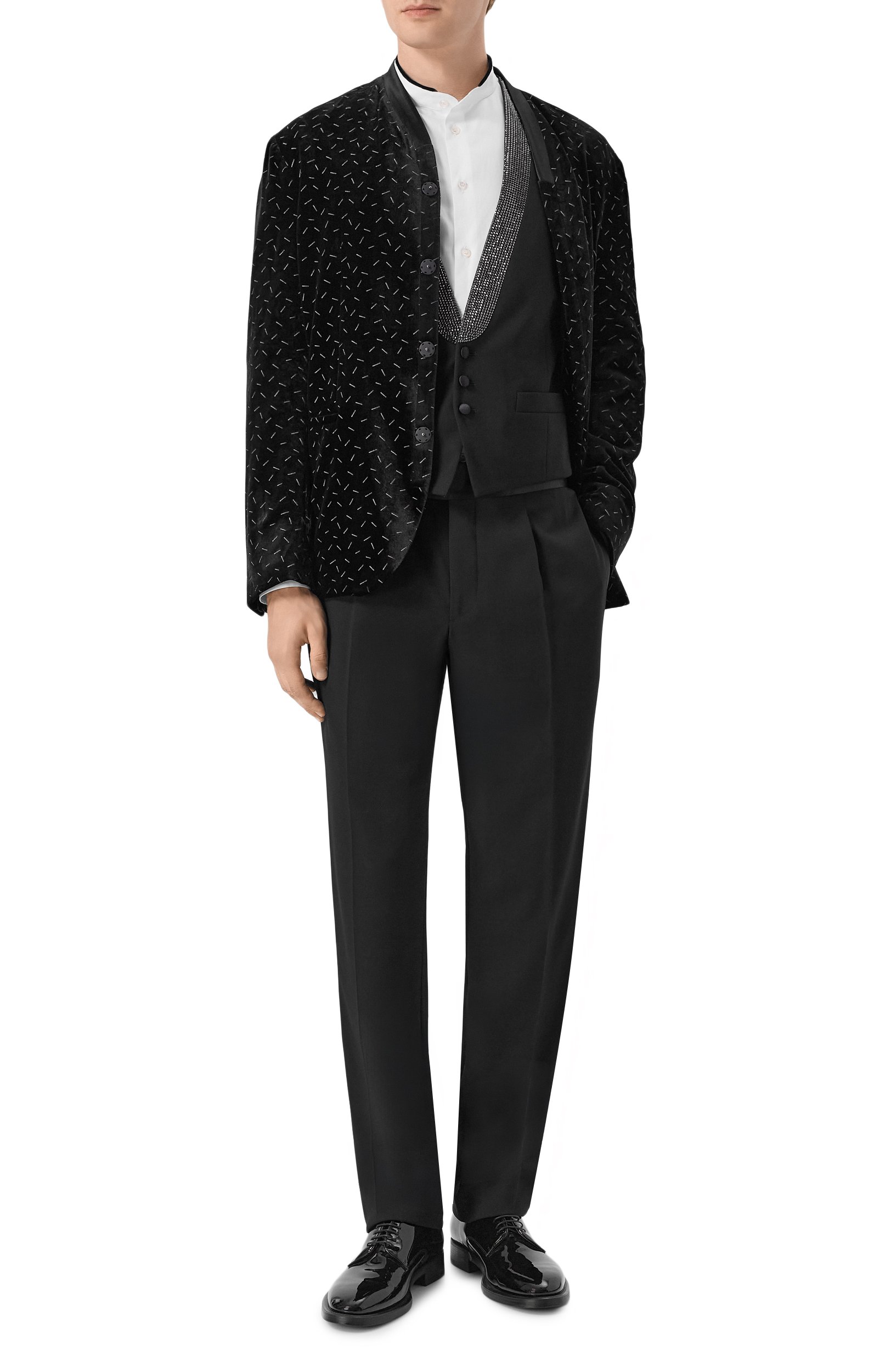 Шерстяные брюки GIORGIO ARMANI черного цвета по цене 156500 руб., арт. GM004581/TE10043, фото 2 Шерстяные брюки GIORGIO ARMANI, арт. GM004581/TE10043, фото 2
