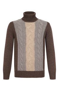 Коричневый