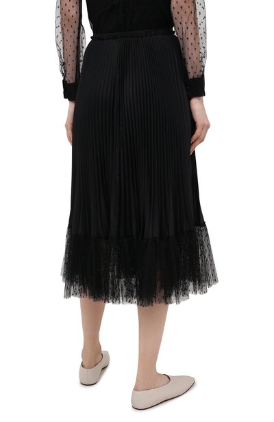 Плиссированная юбка REDVALENTINO черного цвета по цене 85950 руб., арт. VR3RAD30/4S9, фото 4 Плиссированная юбка REDVALENTINO, арт. VR3RAD30/4S9, фото 4