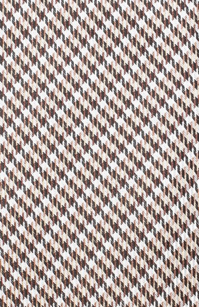Шелковый галстук с узором houndstooth TOM FORD бежевого цвета по цене 21950 руб., арт. 9TF301TF, фото 3 Шелковый галстук с узором houndstooth TOM FORD, арт. 9TF301TF, фото 3