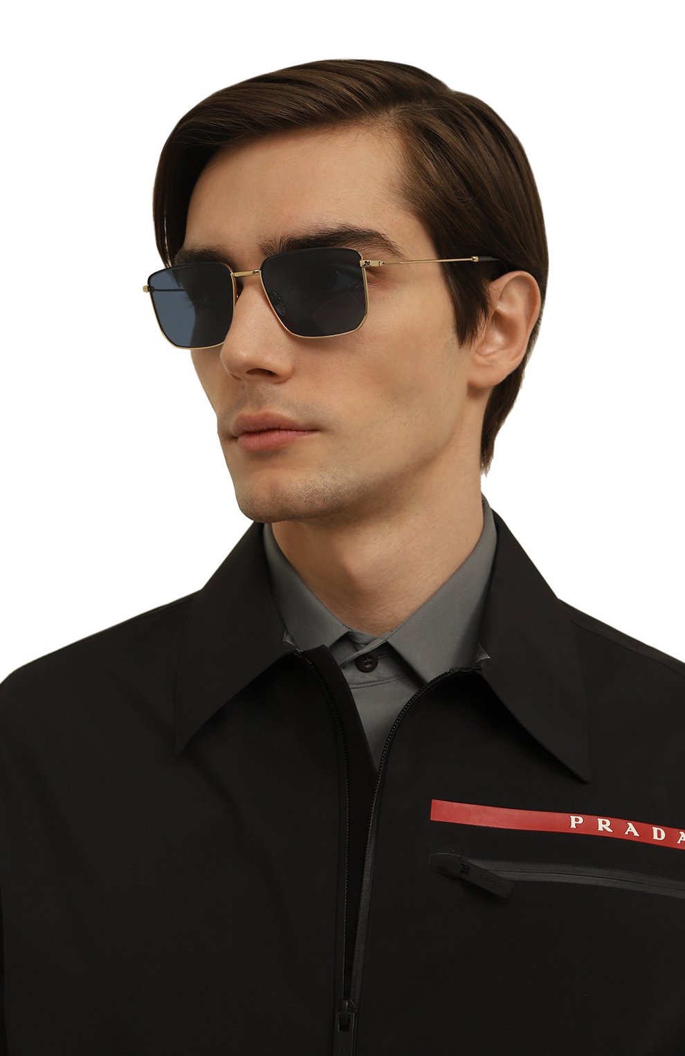 Солнцезащитные очки PRADA золотого цвета по цене 36000 руб., арт. SPR52Y-E02W-FE04P-056, фото 2 Солнцезащитные очки PRADA, арт. SPR52Y-E02W-FE04P-056, фото 2