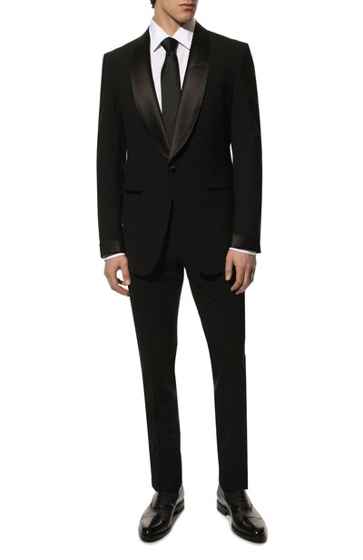 Шерстяной смокинг TOM FORD черного цвета по цене 457000 руб., арт. 338R00/21M544, фото 1 Шерстяной смокинг TOM FORD, арт. 338R00/21M544, фото 1