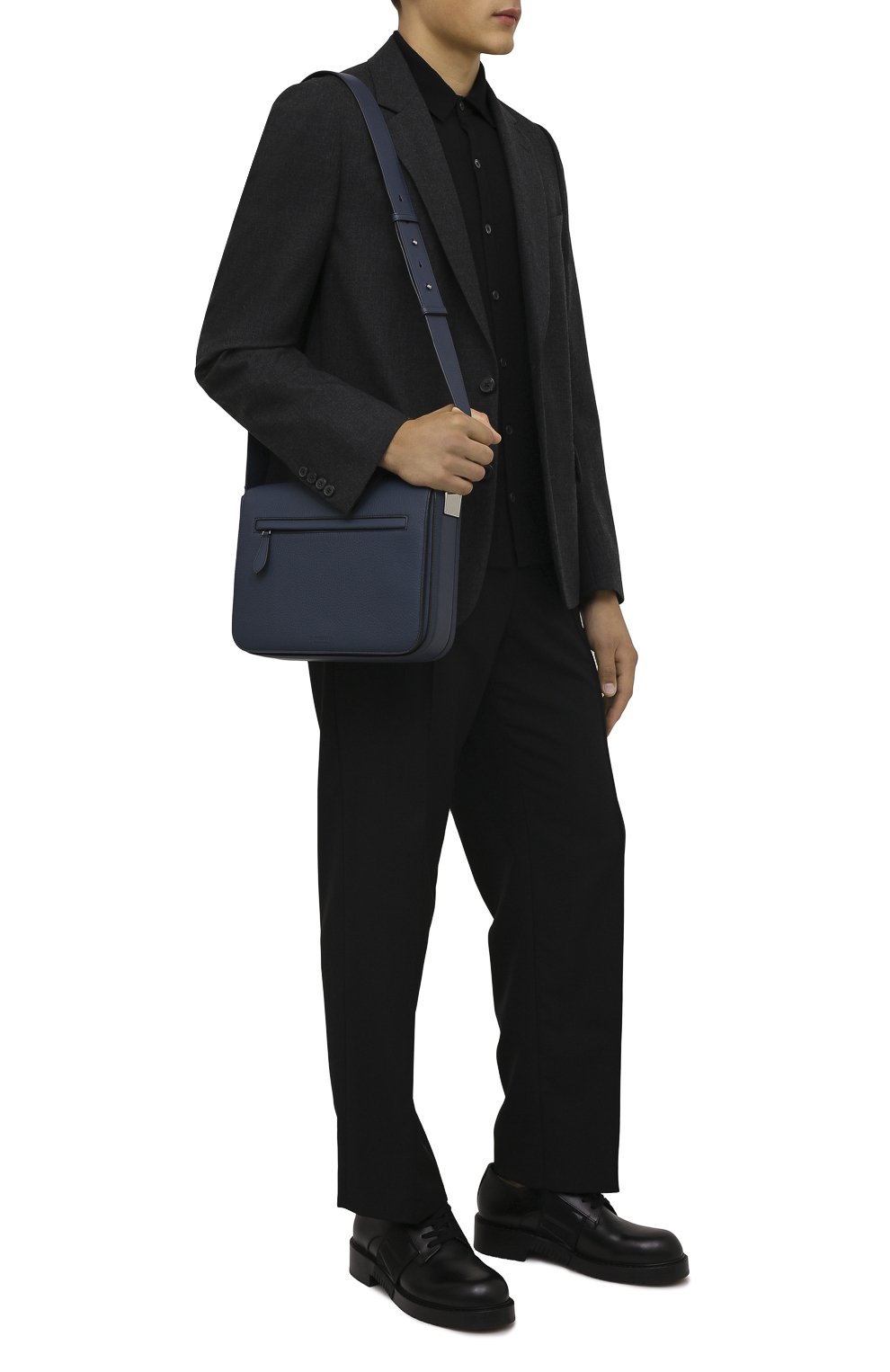 Кожаная сумка BURBERRY синего цвета по цене 178500 руб., арт. 8043700, фото 2 Кожаная сумка BURBERRY, арт. 8043700, фото 2