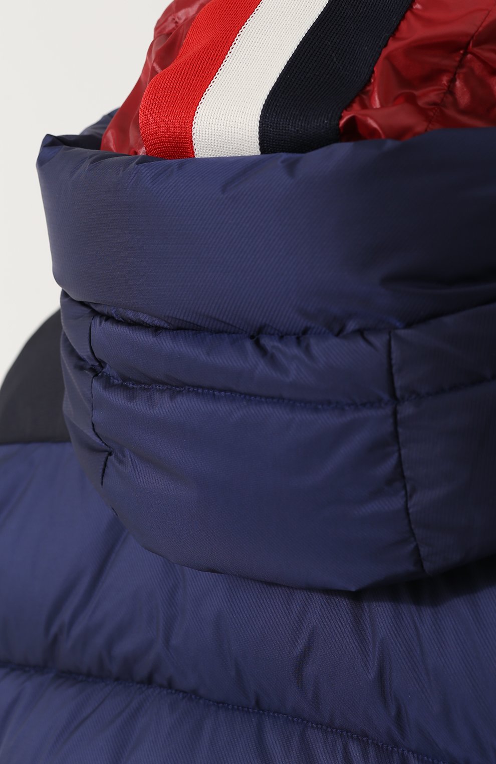 Стеганый пуховик на молнии с капюшоном MONCLER, арт. C2-097-41813-85-53864, фото 5