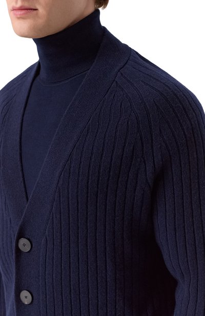 Шерстяной кардиган KITON темно-синего цвета по цене 172500 руб., арт. UMM065203, фото 5 Шерстяной кардиган KITON, арт. UMM065203, фото 5