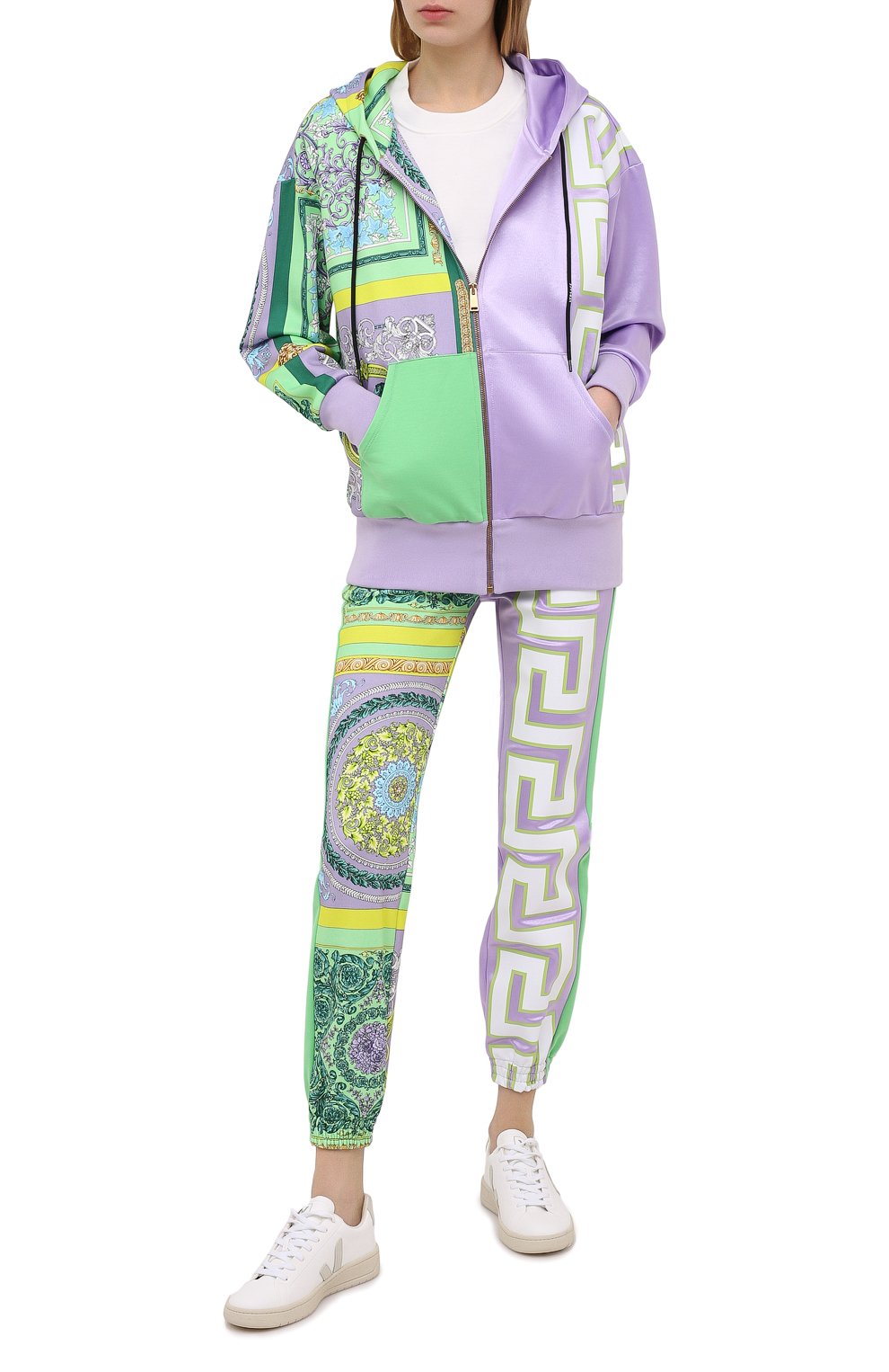 Хлопковая толстовка VERSACE разноцветного цвета по цене 133000 руб., арт. A88680/1F00627, фото 2 Хлопковая толстовка VERSACE, арт. A88680/1F00627, фото 2