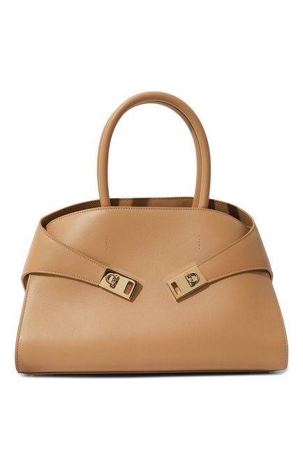 Женская сумка hug small SALVATORE FERRAGAMO светло-коричневого цвета, арт. 215608/769 | Фото 1 (Материал сплава: Проставлено; Драгоценные камни: Проставлено; Материал: Натуральная кожа; Ремень/цепочка: На ремешке; Размер: small)