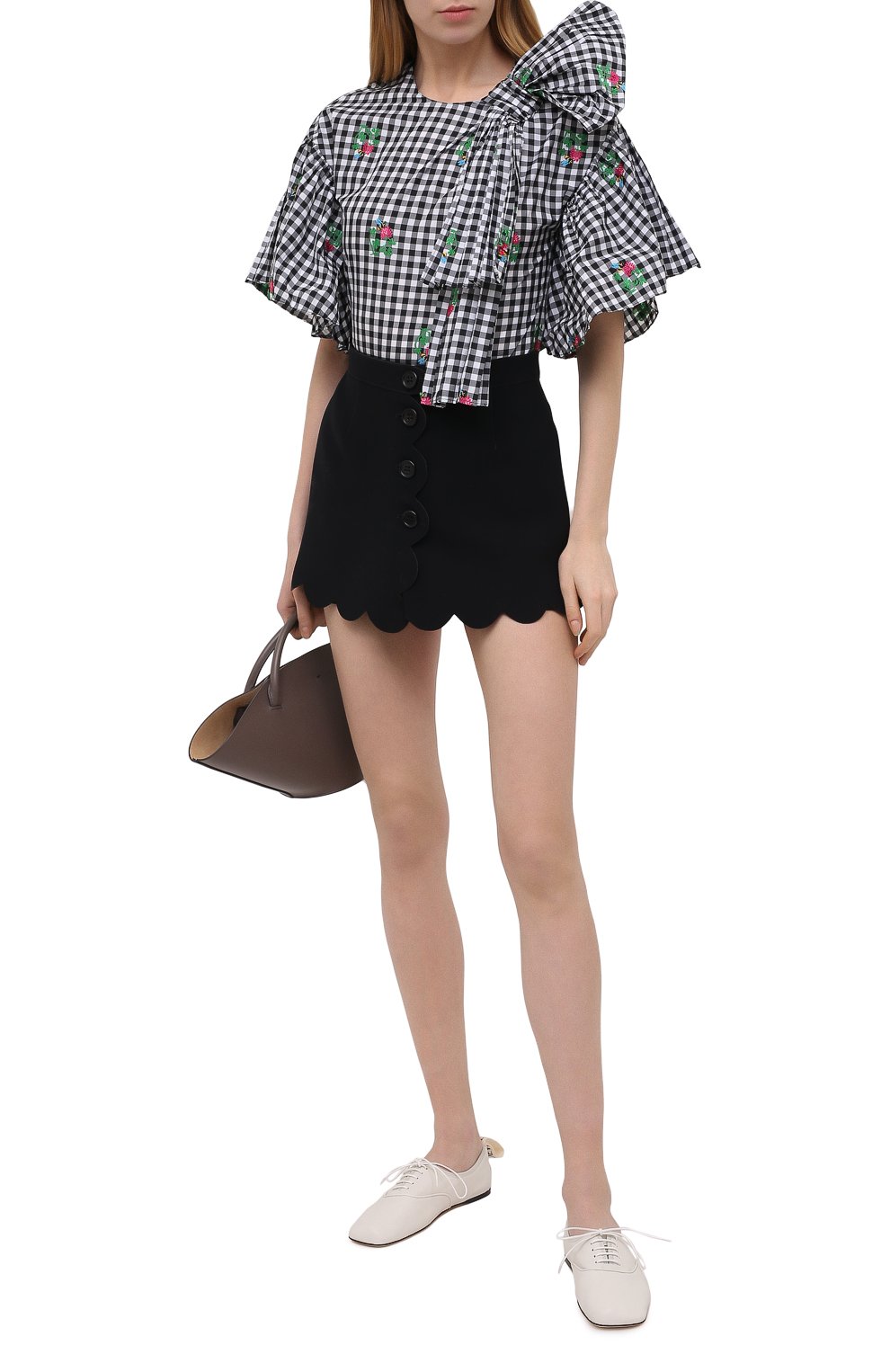 Юбка-шорты REDVALENTINO черного цвета по цене 39950 руб., арт. VR3RFE30/1FR, фото 2 Юбка-шорты REDVALENTINO, арт. VR3RFE30/1FR, фото 2