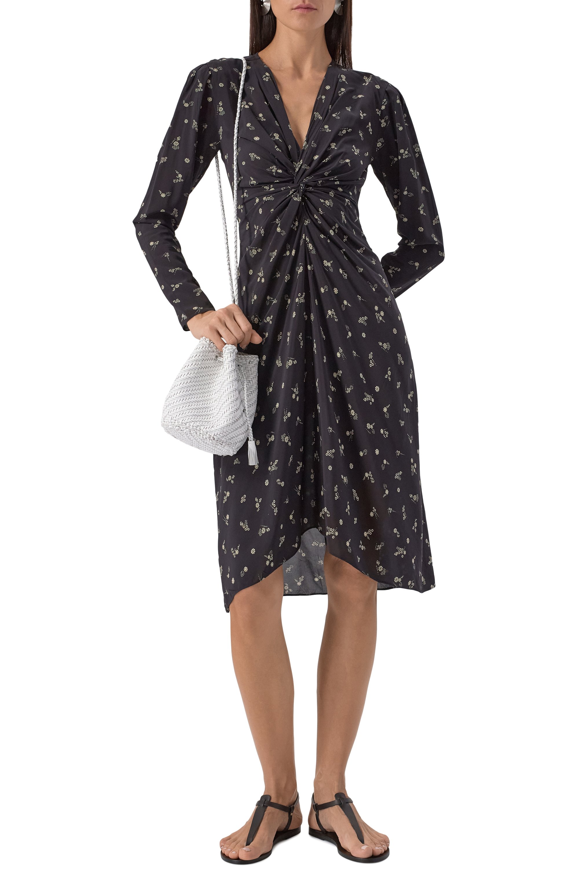 Сумка pompom double jump DRAGON DIFFUSION белого цвета по цене 39200 руб., арт. 8838, фото 7 Сумка pompom double jump DRAGON DIFFUSION, арт. 8838, фото 7