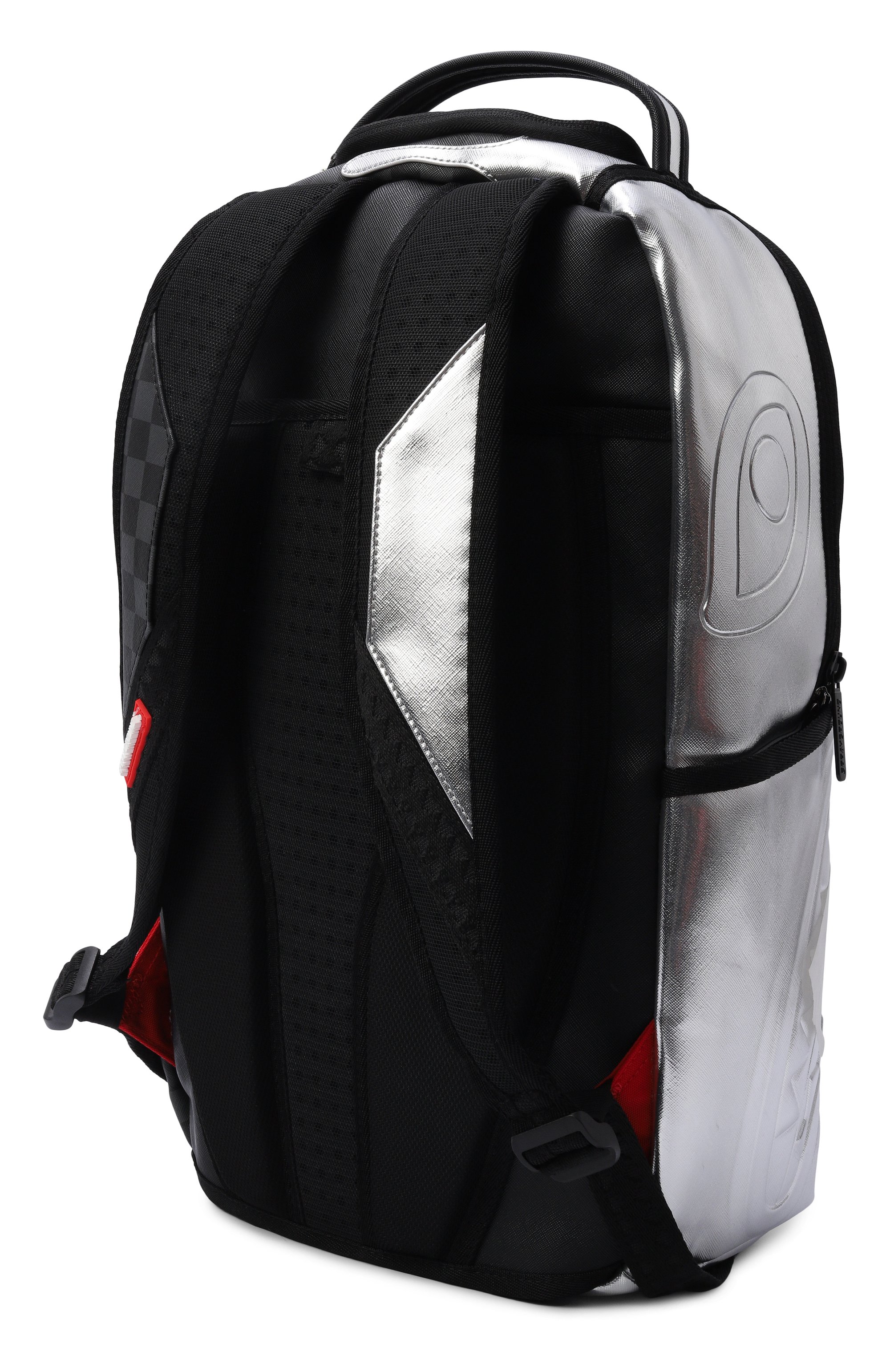 Рюкзак silver side drip black check SPRAYGROUND серебряного цвета по цене 23600 руб., арт. 910B8940NSZ/SILVER SIDE DRIP BLACK CHECK DLXSV BAC, фото 2 Рюкзак silver side drip black check SPRAYGROUND, арт. 910B8940NSZ/SILVER SIDE DRIP BLACK CHECK DLXSV BAC, фото 2