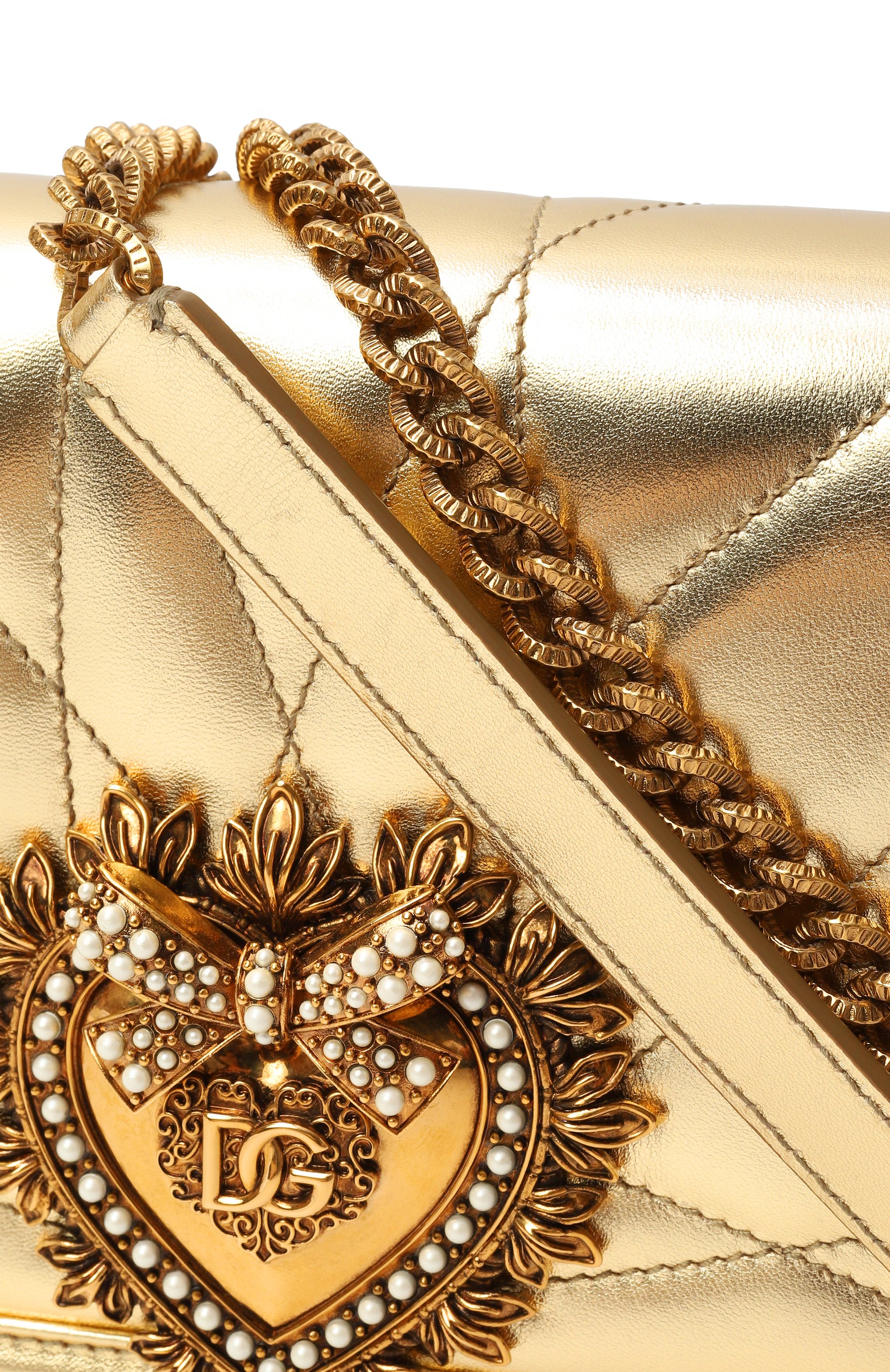 Сумка devotion medium DOLCE & GABBANA золотого цвета по цене 327000 руб., арт. BB7158/AD776, фото 3 Сумка devotion medium DOLCE & GABBANA, арт. BB7158/AD776, фото 3