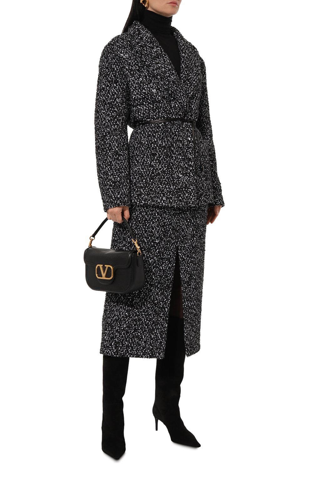 Сумка alltime VALENTINO черного цвета по цене 329000 руб., арт. 5W0B0N20/IMZ, фото 7 Сумка alltime VALENTINO, арт. 5W0B0N20/IMZ, фото 7