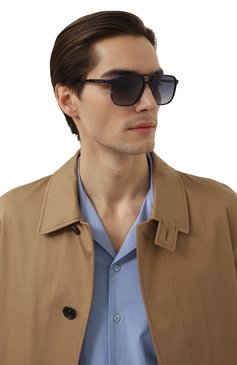 Мужские солнцезащитные очки DOLCE & GABBANA синего цвета, арт. 4423-33924L | Фото 2 (Тип очков: С/з; Материал: Пластик; Кросс-КТ: С/з-мужское; Нос: Не проставлено; Региональные ограничения белый список (Axapta Mercury): Не проставлено; Оптика Гендер: оптика-мужское; Очки форма: Авиаторы)