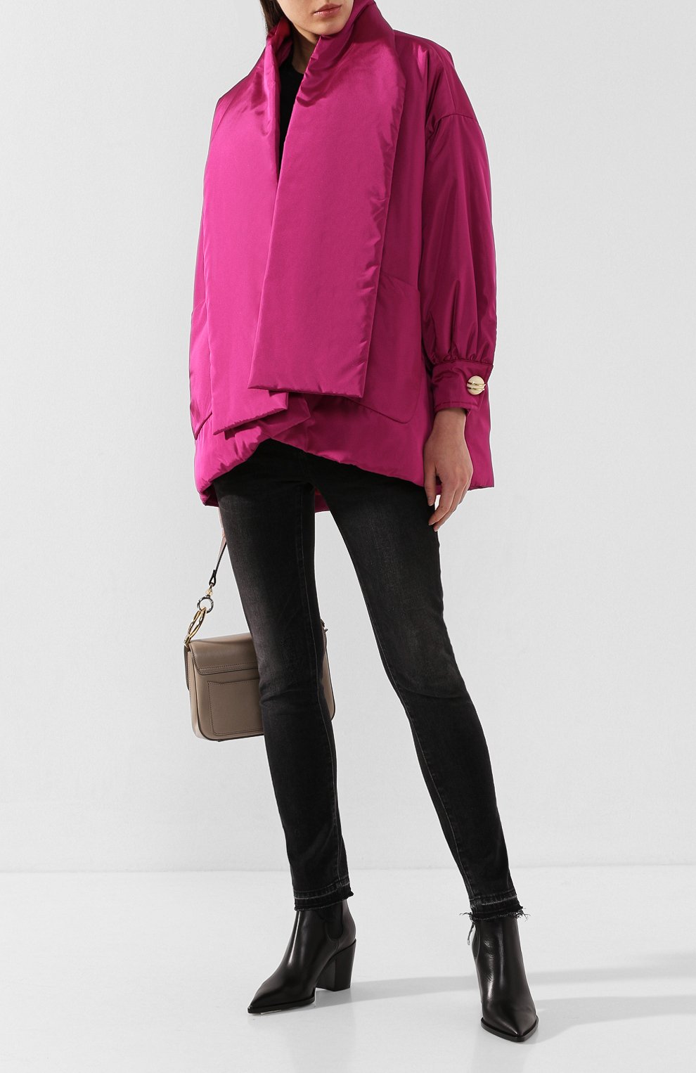 Куртка GUCCI фуксия цвета по цене 285120 руб., арт. 581828/ZACYN, фото 2 Куртка GUCCI, арт. 581828/ZACYN, фото 2