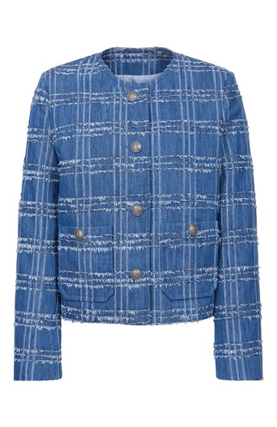 Жакеты и костюмы