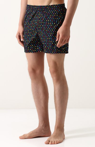 Плавки-шорты с принтом VALENTINO черного цвета по цене 42950 руб., арт. QV3UH028IKS, фото 3 Плавки-шорты с принтом VALENTINO, арт. QV3UH028IKS, фото 3