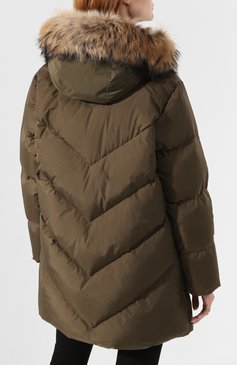 Женский пуховик woolrich logo WOOLRICH хаки цвета, арт. WWCPS2789/UT1708 | Фото 4 (Материал утеплителя: Пух и перо; Материал внешний: Синтетический материал; Статус проверки: Проверена категория, Проверено; Рукава: 3/4; Рукава от горловины: 3/4; Материал подклада: Синтетический материал; Длина (верхняя одежда): До середины бедра; Кросс-КТ: Пуховик; Материал сплава: Проставлено, Проверено; Драгоценные камни: Проставлено)