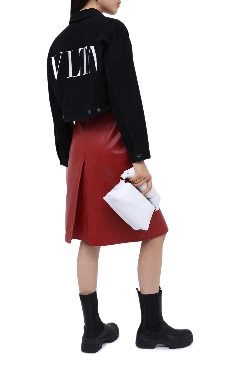 Джинсовая куртка VALENTINO черного цвета по цене 181500 руб., арт. UB3DC01X45J, фото 2 Джинсовая куртка VALENTINO, арт. UB3DC01X45J, фото 2