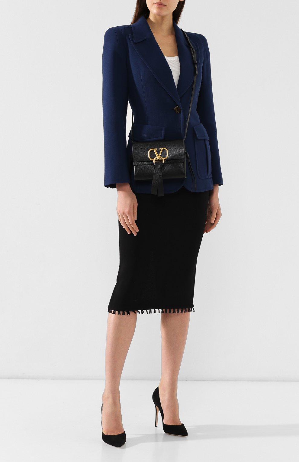 Сумка vring VALENTINO черного цвета по цене 225000 руб., арт. SW2B0E04/NKL, фото 2 Сумка vring VALENTINO, арт. SW2B0E04/NKL, фото 2