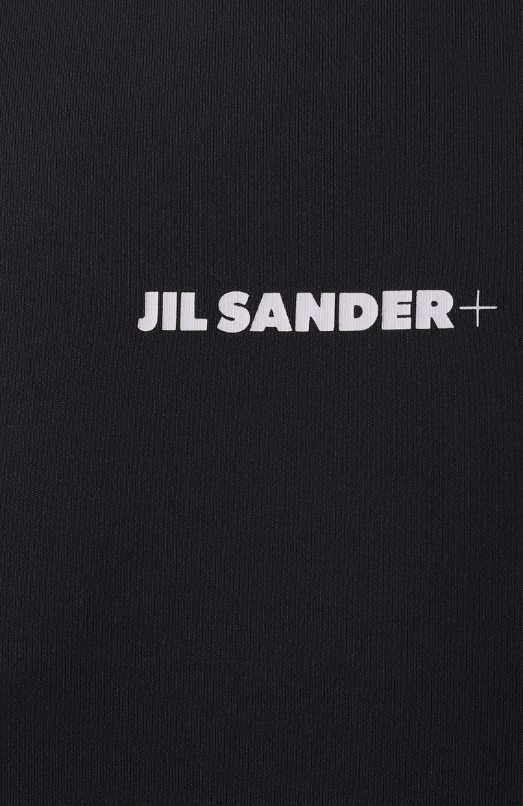 Мужская футболка JIL SANDER черного цвета, арт. J47GC0023/J20033 | Фото 6 (�Драгоценные камни: Проставлено; Материал сплава: Проставлено; Рукава: Короткие; Материал внешний: Синтетический материал; Длина (для топов): Стандартные; Стили: Кэжуэл; Принт: Без принта; Мужское Кросс-КТ: Футболка-одежда; Кросс-КТ: Джерси)