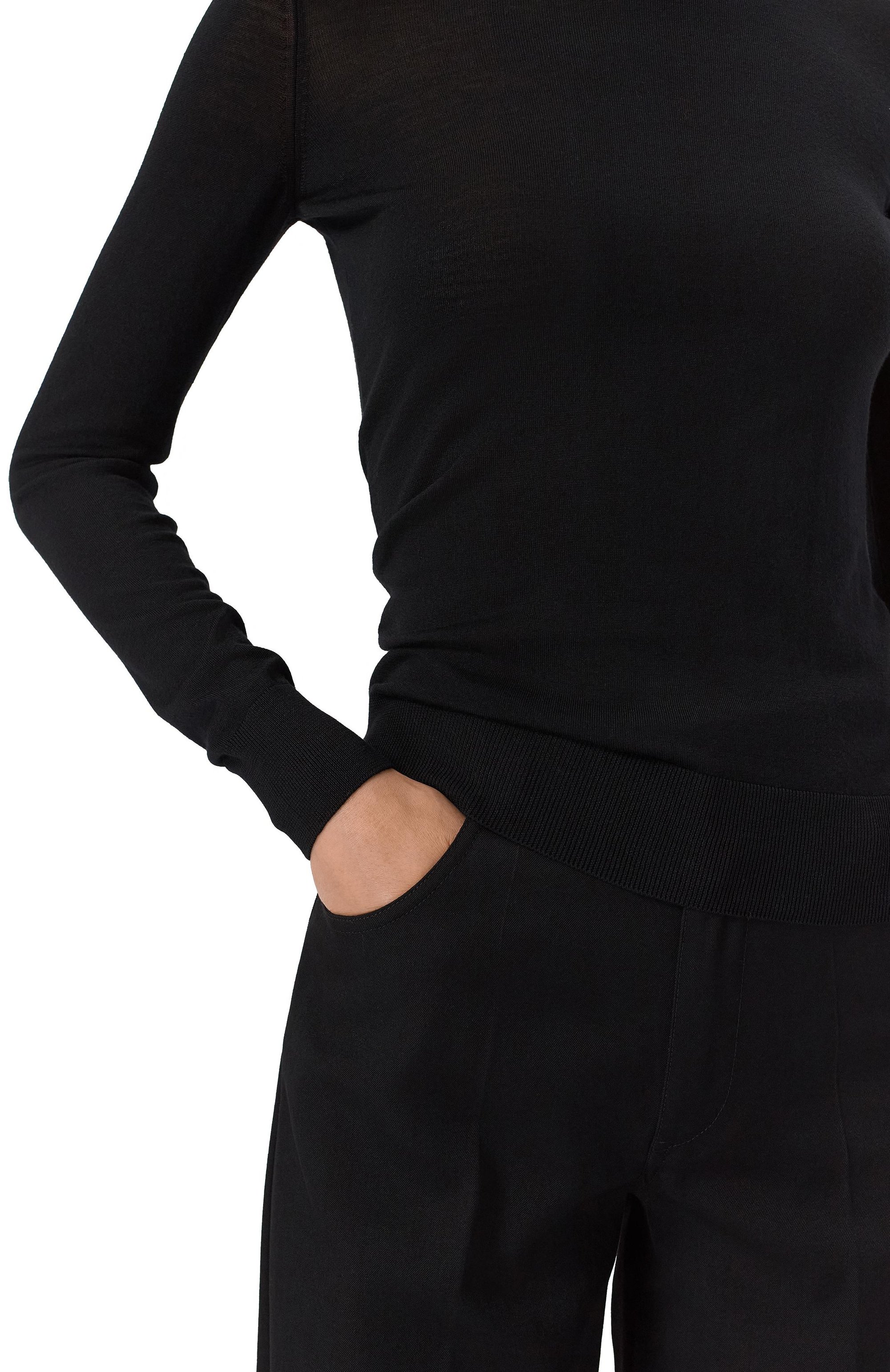 Шерстяная водолазка MVST черного цвета по цене 128000 руб., арт. M0-M25.1MW.K401/34-48, фото 5 Шерстяная водолазка MVST, арт. M0-M25.1MW.K401/34-48, фото 5