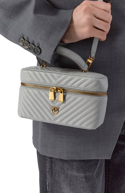 Сумка vanity mini PINKO светло-серого цвета по цене 26300 руб., арт. 106382/A0GK, фото 2 Сумка vanity mini PINKO, арт. 106382/A0GK, фото 2