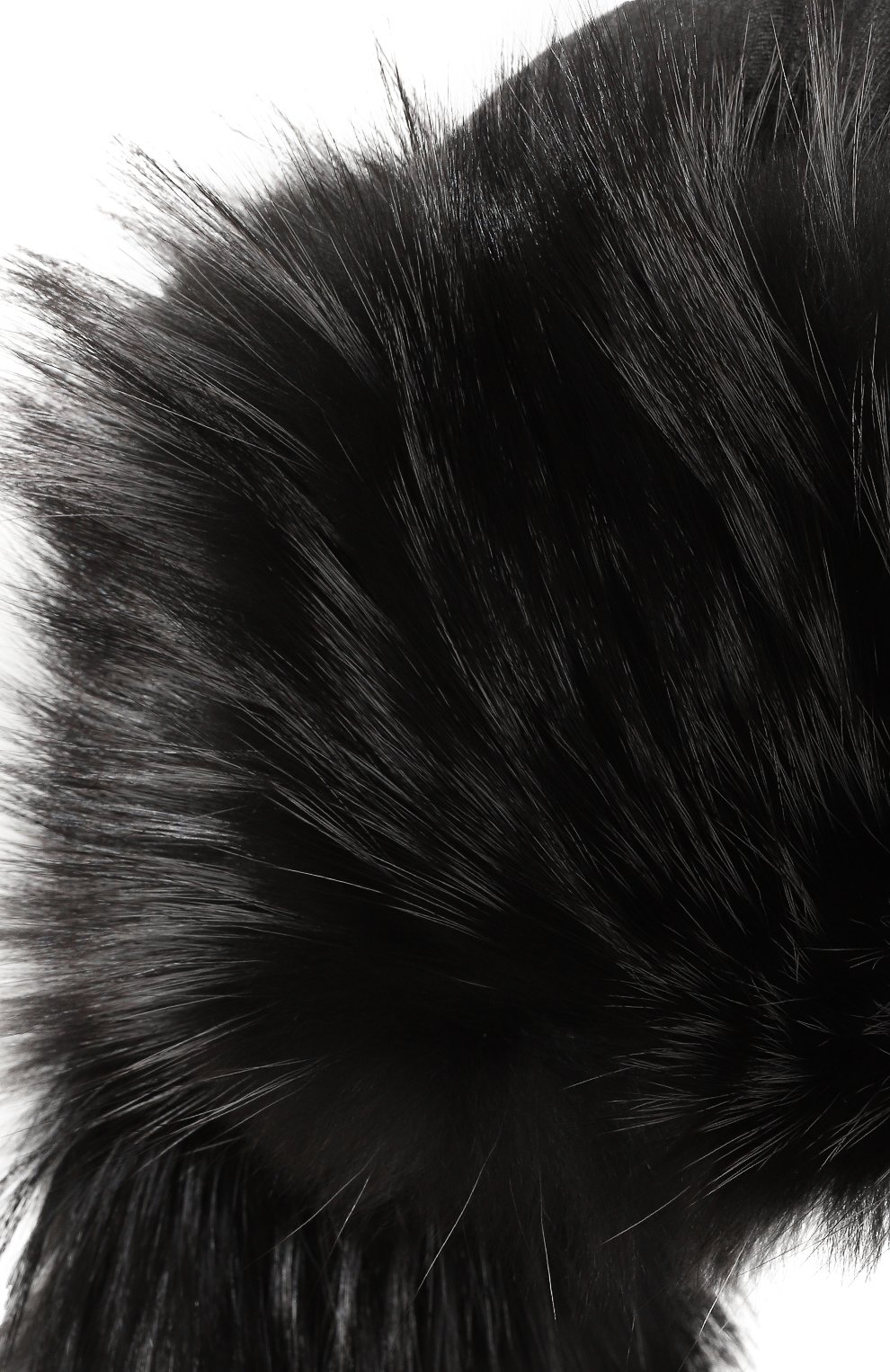 Шапка-ушанка с мехом песца YVES SALOMON темно-серого цвета по цене 82900 руб., арт. 23WAA030XXFLRD, фото 4 Шапка-ушанка с мехом песца YVES SALOMON, арт. 23WAA030XXFLRD, фото 4