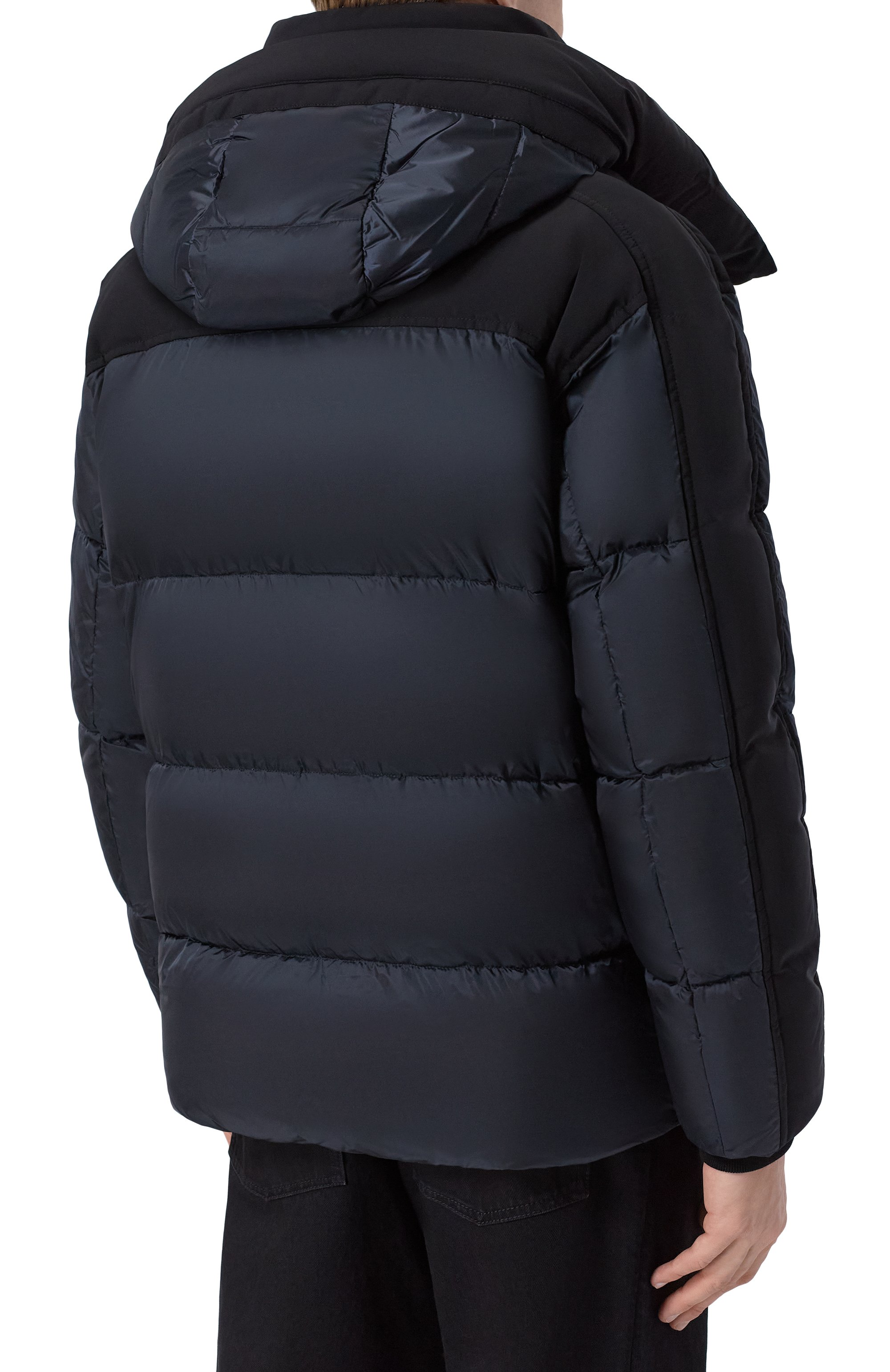 Пуховик agordo-shk MOORER темно-синего цвета по цене 293000 руб., арт. AG0RD0/SHK, фото 4 Пуховик agordo-shk MOORER, арт. AG0RD0/SHK, фото 4