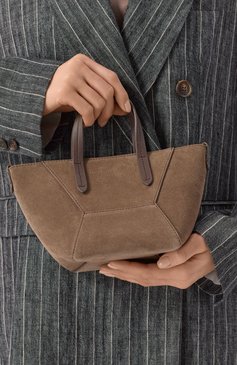 Женская сумка bc duo BRUNELLO CUCINELLI коричневого цвета, арт. MBDLD2675 | Фото 2 (Ремень/цепочка: На ремешке; Драгоценные камни: Проставлено; Материал: Натуральная кожа, Натуральная замша; Материал сплава: Проставлено; Размер: small)