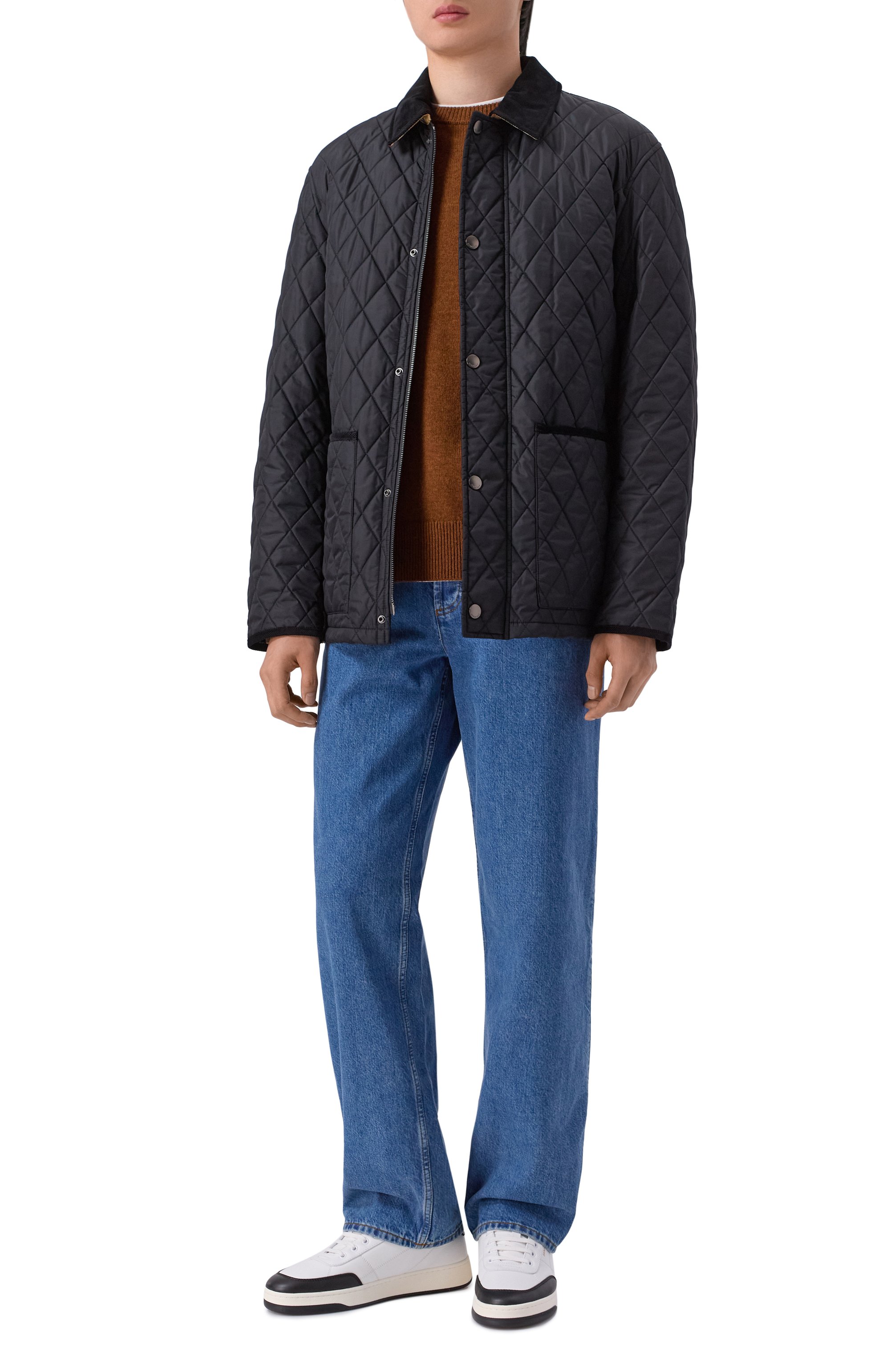 Куртка BURBERRY черного цвета по цене 208000 руб., арт. 8115790, фото 2 Куртка BURBERRY, арт. 8115790, фото 2