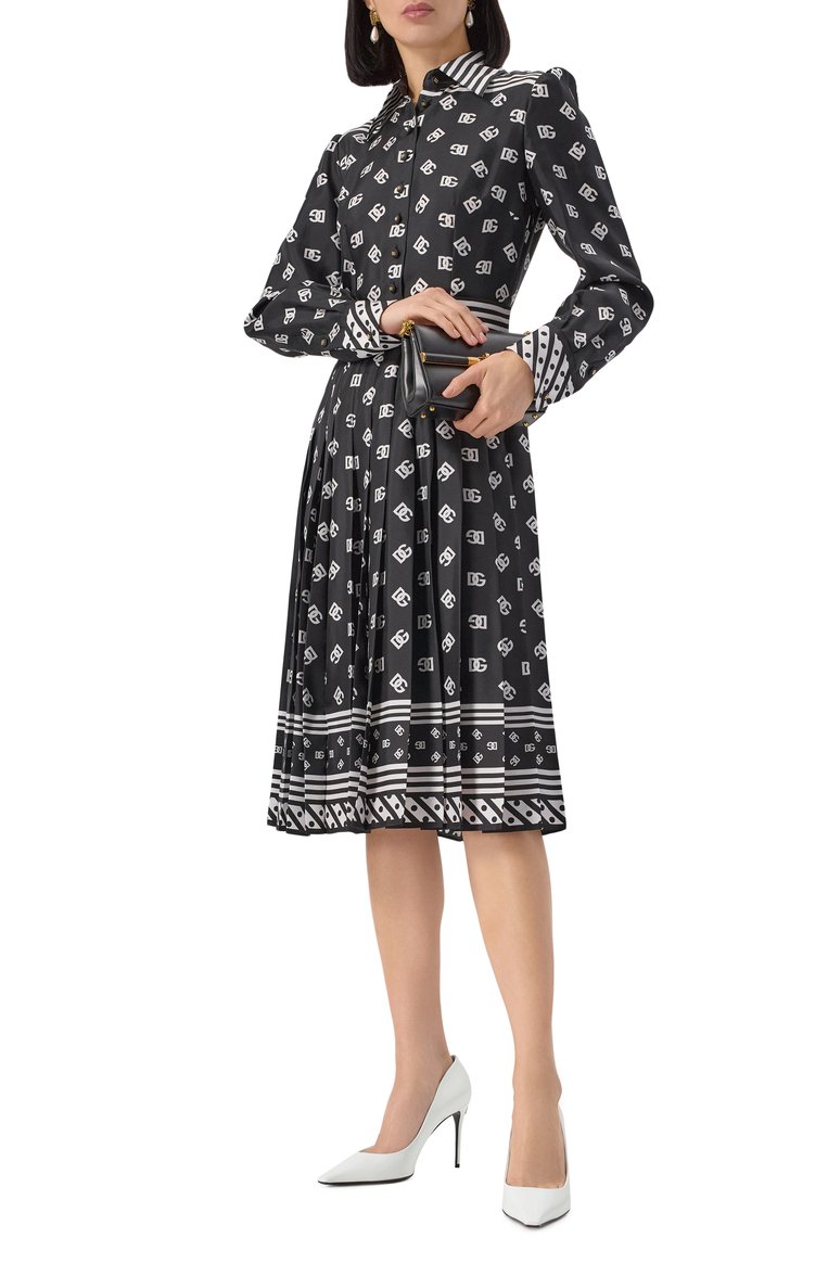 Женские кожаные туфли mun 90 DOLCE & GABBANA белого цвета, арт. CD1882/A1037 | Фото 2 (Каблук высота: Высокий; Подошва: Плоская; Материал внешний: Натуральная кожа; Материал внутренний: Натуральная кожа; Каблук тип: Шпилька; Автоматизация ТО: Проставлено; Автоматизация состава: Проставлено; Размерность: Идёт в размер; Re-sync: On)