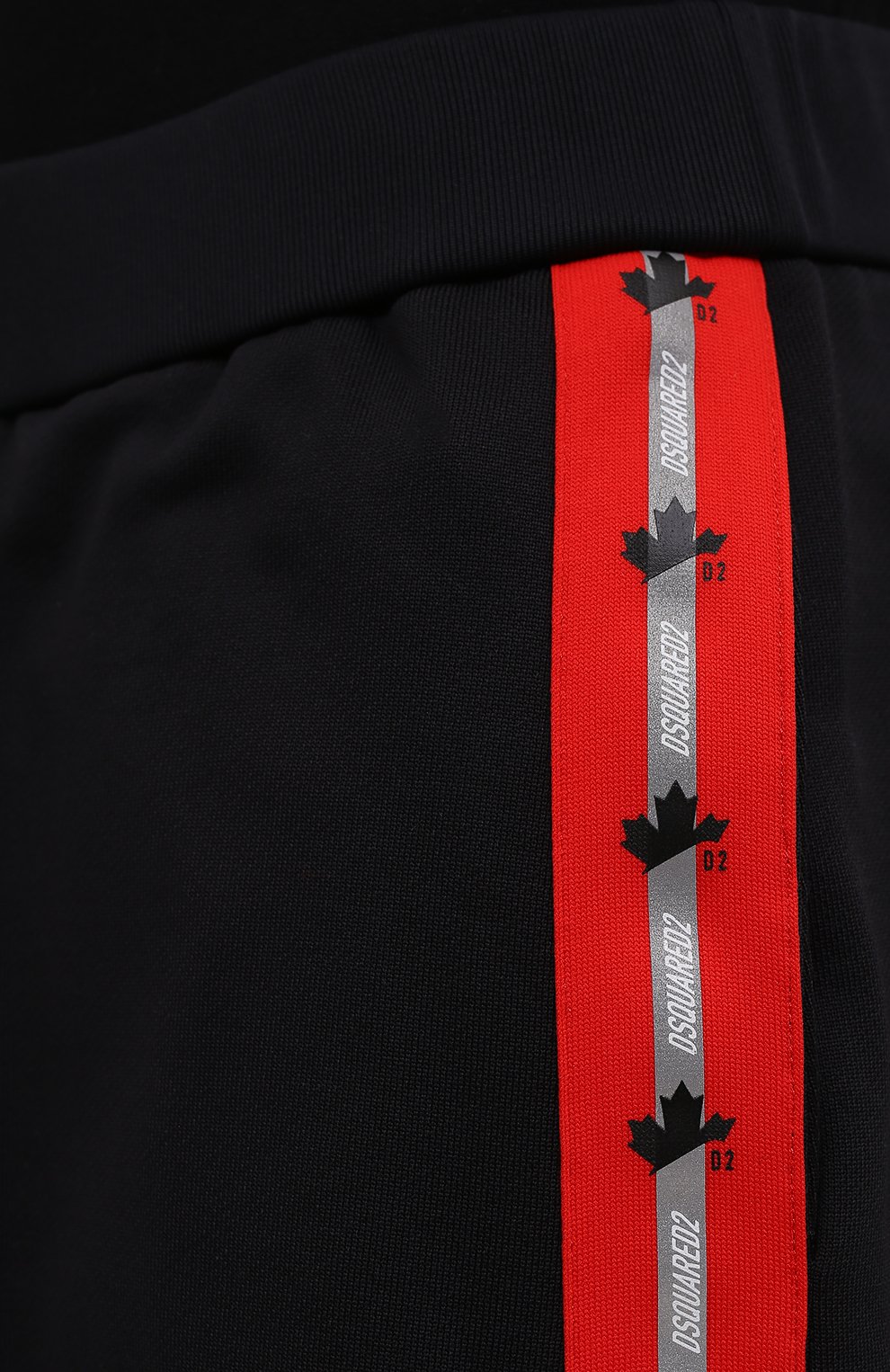 Шорты DSQUARED2 черного цвета по цене 35350 руб., арт. S74MU0643/S25497, фото 5 Шорты DSQUARED2, арт. S74MU0643/S25497, фото 5