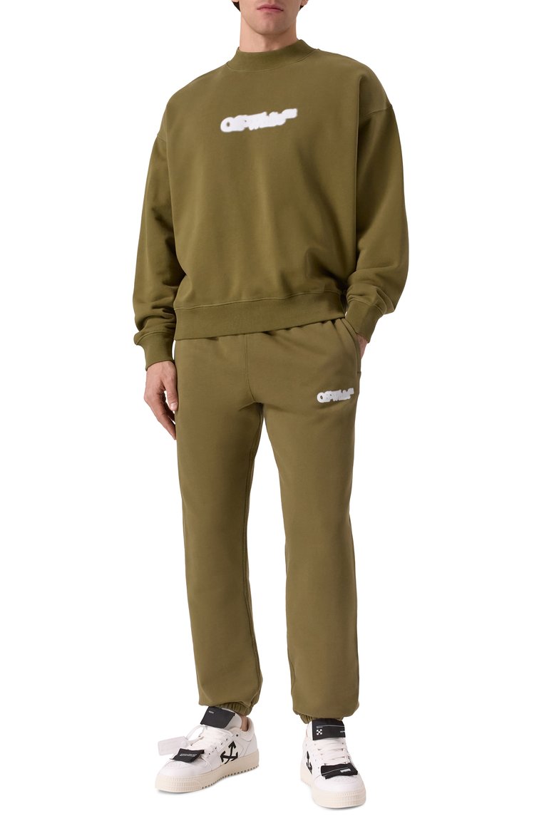 Мужские хлопковые джоггеры OFF-WHITE хаки цвета, арт. 0MCH057S25FLE001 | Фото 2 (Материал внешний: Хлопок; Стили: Спорт-шик, Милитари; Автоматизация ТО: Проставлено; Силуэт М (брюки): Джоггеры; Длина (брюки, джинсы): Стандартные; Автоматизация состава: Проставлено)