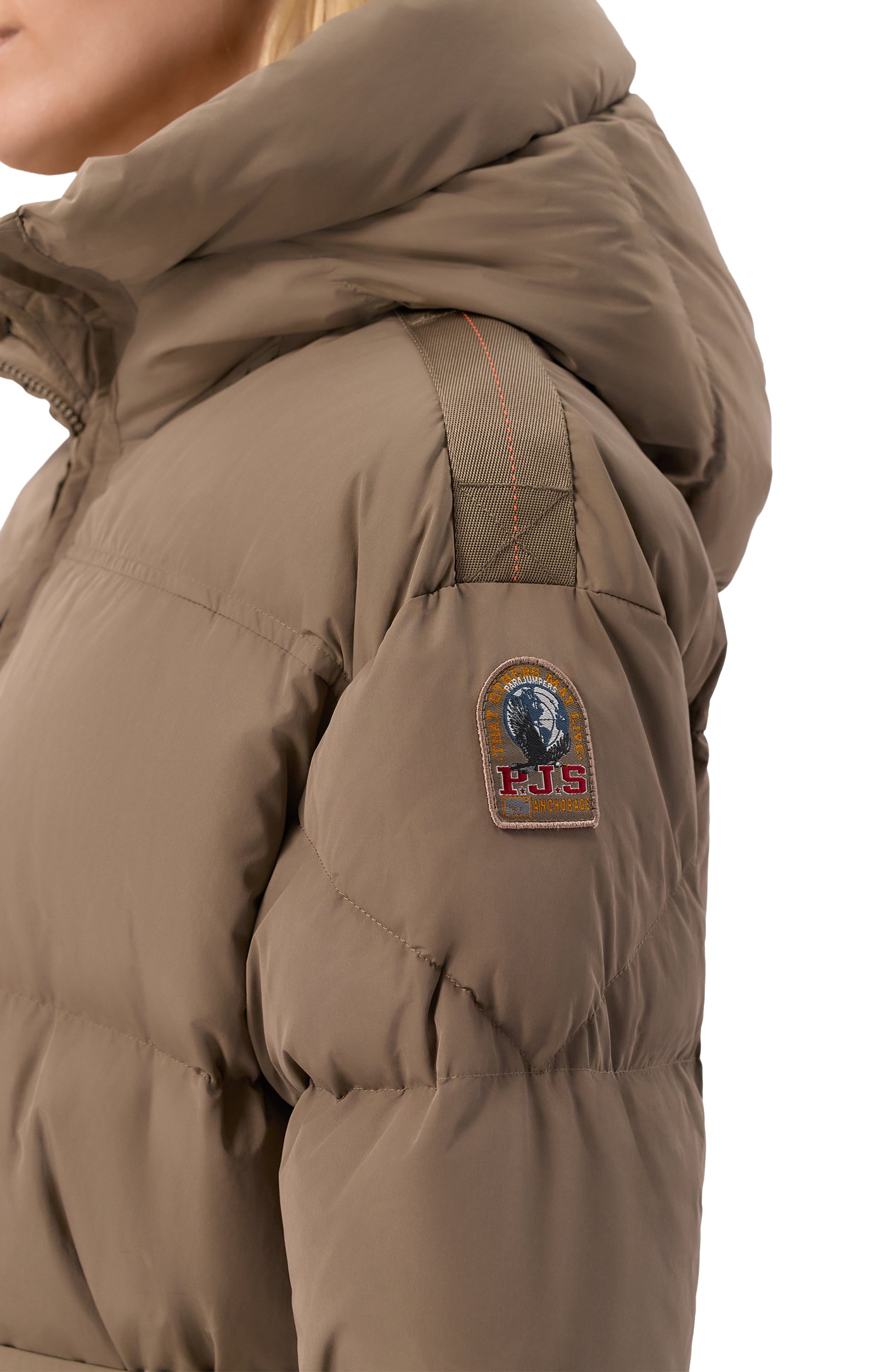 Пуховик PARAJUMPERS хаки цвета по цене 111000 руб., арт. 26WMPWPUHF32, фото 5 Пуховик PARAJUMPERS, арт. 26WMPWPUHF32, фото 5