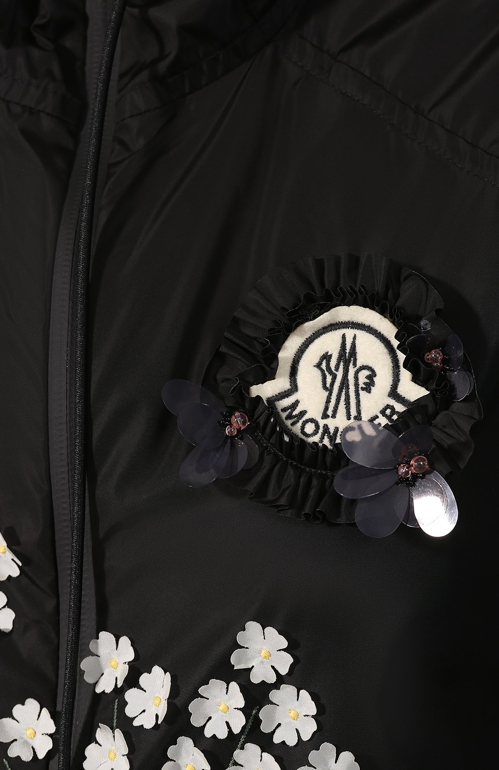 Плащ 4 moncler simone rocha MONCLER GENIUS черного цвета по цене 134500 руб., арт. E1-09W-47004-05-54A7B, фото 5 Плащ 4 moncler simone rocha MONCLER GENIUS, арт. E1-09W-47004-05-54A7B, фото 5