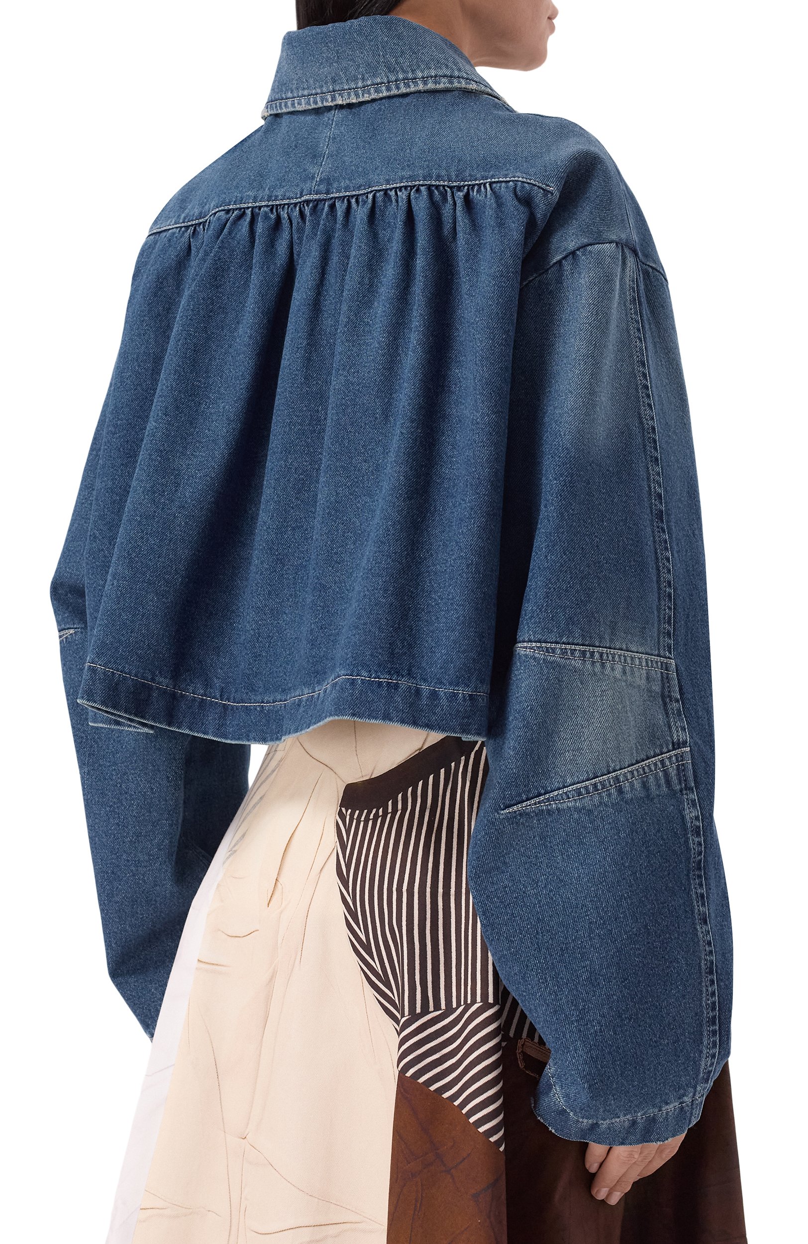 Джинсовая куртка DRIES VAN NOTEN синего цвета по цене 178000 руб., арт. 262-130504/4411, фото 4 Джинсовая куртка DRIES VAN NOTEN, арт. 262-130504/4411, фото 4
