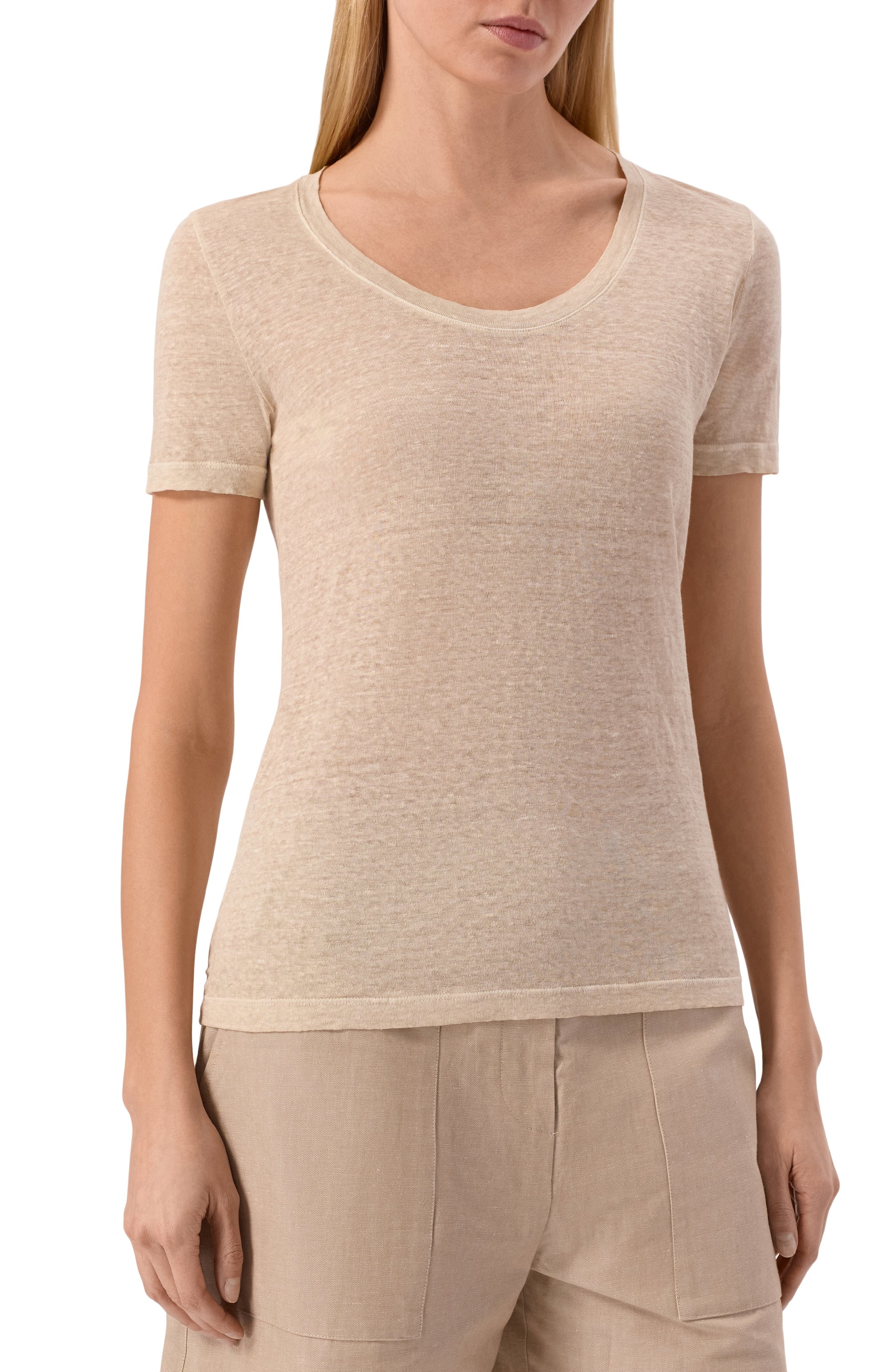 Льняная футболка 120% LINO бежевого цвета по цене 21250 руб., арт. 33ALIW7761/000B568, фото 3 Льняная футболка 120% LINO, арт. 33ALIW7761/000B568, фото 3