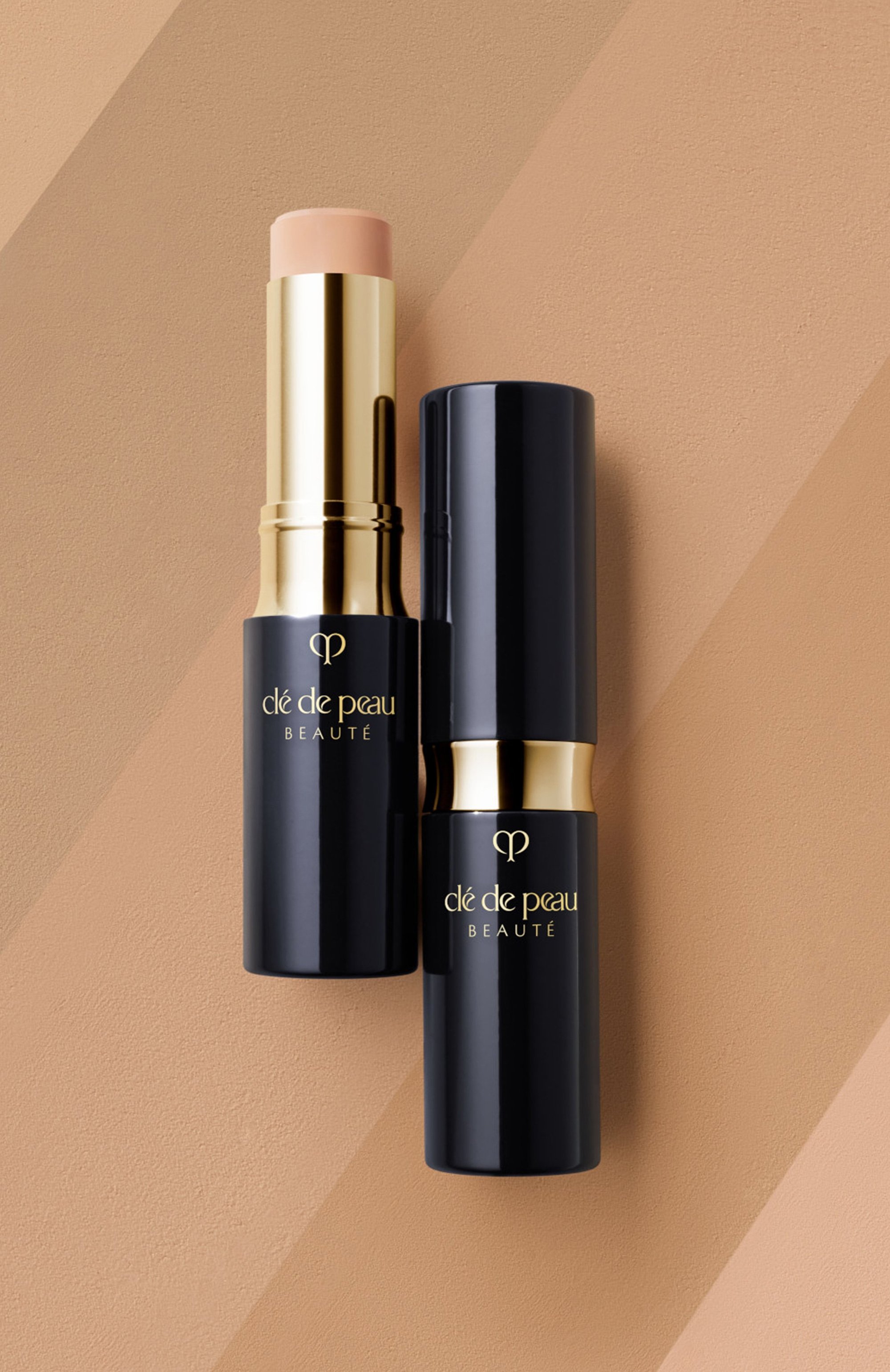 Консилер для лица, оттенок 4 almond (5g) CLÉ DE PEAU BEAUTÉ, арт. 18184CP, фото 4